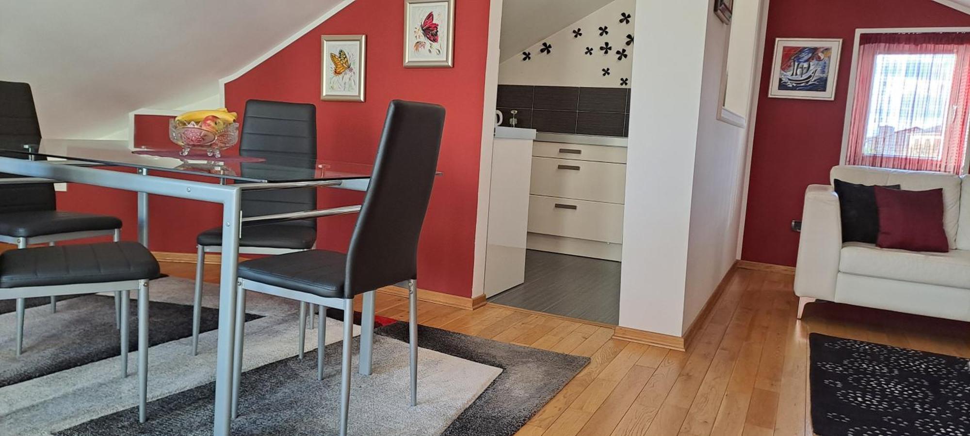 Apartments Laura セニ エクステリア 写真